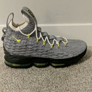 LeBron XV KSA Brand New Nike Shoes